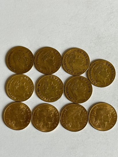 null 20 Lot de onze pièces de 10 Francs or.