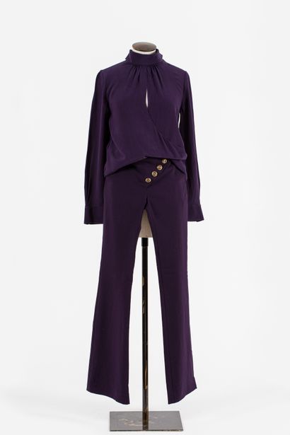 null CHLOE: Purple silk and acetate outfit consisting of unlined elephant leg pants,...