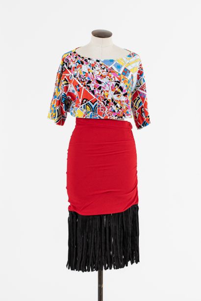 null YVES SAINT LAURENT left bank : tight straight skirt in red viscose edged with...