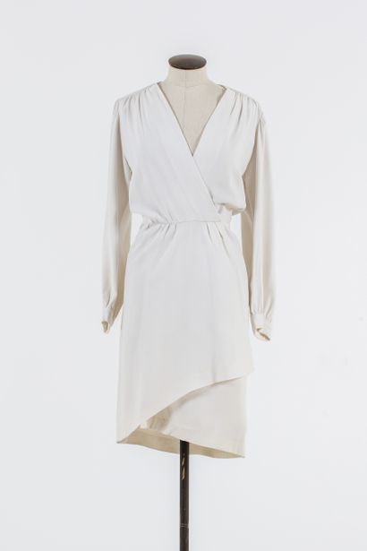 null YVES SAINT LAURENT: White acetate and viscose wrap dress, long sleeves, V-neck,...