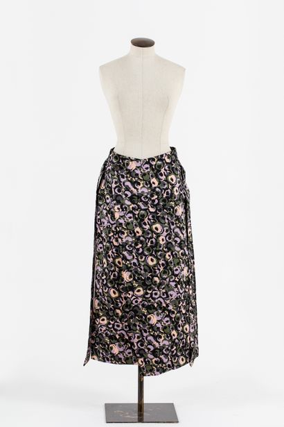 null MARNI: Long wrap skirt in cotton, green background with pink and khaki flowers,...