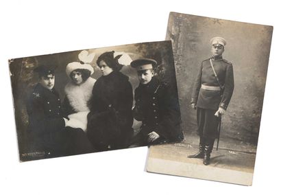 null Set of 9 photos and cards. Military and civil servants. Silver print. Brothers...