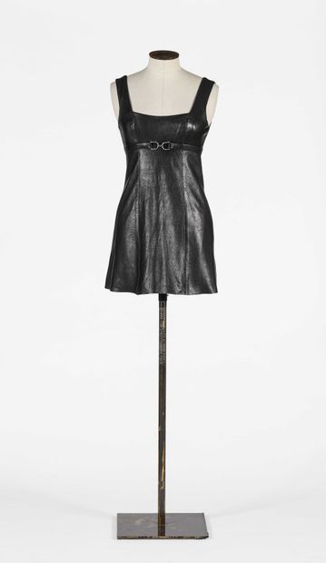 null PLEIN SUD: Sleeveless black leather short dress with wide straps. Zipper closure...