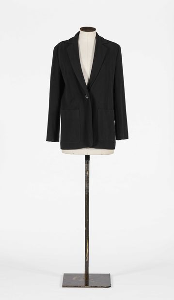 null GAT RIMON: Black polyester jacket, long sleeves, notched collar, single button...