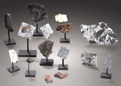 null Importante collection de 15 météorites de toutes les parties du monde dont Mexique,...