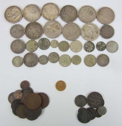 null 51 Monnaies regne de Nicolas II. (1 Au + 31 Ag + 14 Cu + 5 Fe)