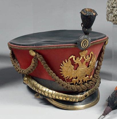 null Shako de général d'infanterie, modèle 1909. Complet avec plumet de grande tenue...