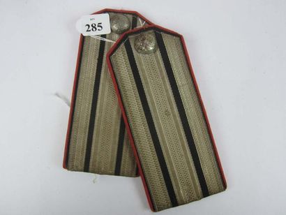 null 2 Pattes d'épaule de colonel de l'Etat Major Général. B.E