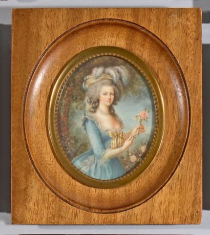  Miniature sur ivoire à vue ovale représentant Marie-
Antoinette d'après un portrait... Gazette Drouot