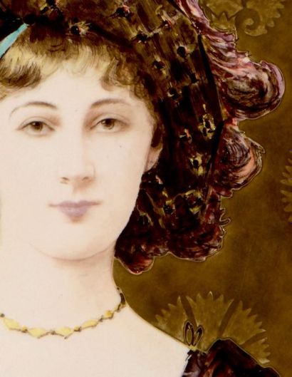 Théodore DECK (1823-1891) 
Grand plat en faïence, décor d'un portrait de femme sur...