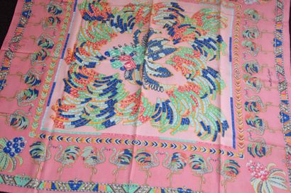 null Foulard en soie façonnée fond rose, imprimé de flamingos et palmiers