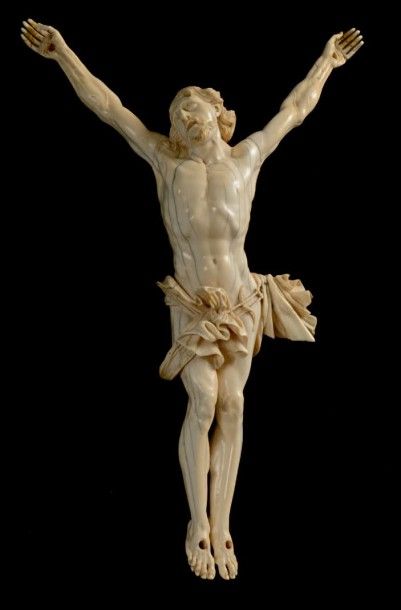 null Christ en ivoire sculpté.
XVIIIe siècle (restaurations aux mains).
Hauteur:...
