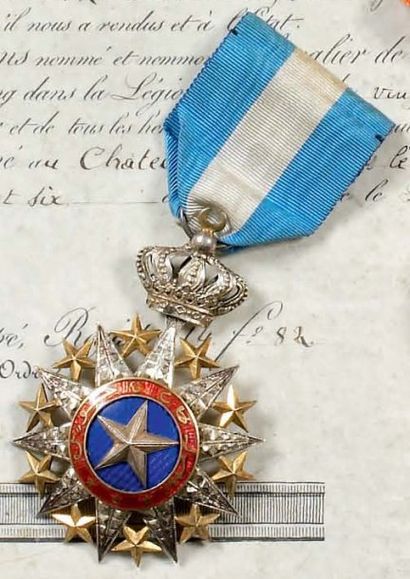null Tadjourah. (Aujourd'hui Djibouti) Ordre du Nichan El- Anouar. 1887-1963. Chevalier....