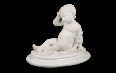 ECOLE FRANÇAISE DE LA FIN DU XVIIIE SIÈCLE ENFANT A LA MAROTTE CASSEE GROUPE en marbre...