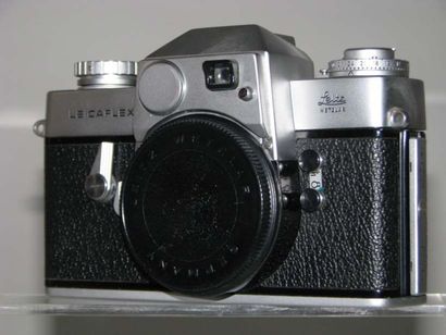 LEITZ Leica LEICAFLEX n°1146183 . Cond. C