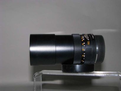 LEITZ Objectif ELMAR-R 4/180 mm n°2933782, boîte. Cond. B