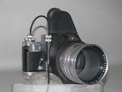 ZEISS CONTAX III n° e 35642, objectif SONNAR 2.8/18 cm OLYMPIA n°2275049, sur chambre...