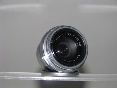 ZEISS Objectif BIOGON 2.8/35 mm n°1551745. Cond. B