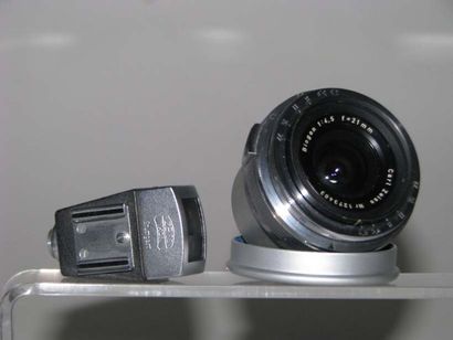 ZEISS Objectif BIOGON 4.5/21 mm n°1273403, avec son viseur ref 435. Cond. B