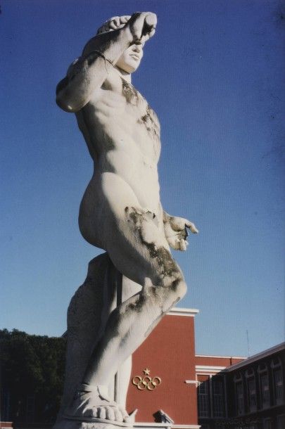 null 181 Patrick SARFATI (1958) Les géants de marbre - 1985 Tirage argentique en...