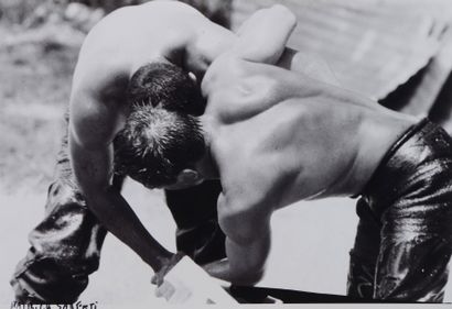 null 214 Patrick SARFATI (1958) Les lutteurs d’Istanbul - 1990 Tirage argentique...