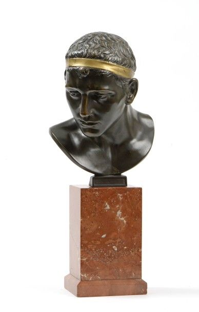 null 266 Carl Ludwig SAND (1859-?) Buste de jeune homme, 1911 Epreuve en bronze à...