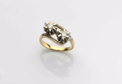 null Bague toi et moi en or jaune 18 ct (750) ornée de deux diamant taille brillant...