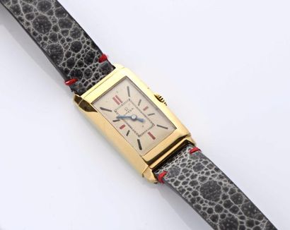 null 215 Montre-bracelet de dame mécanique en or jaune 18 K (750) à boîtier rectangulaire,...