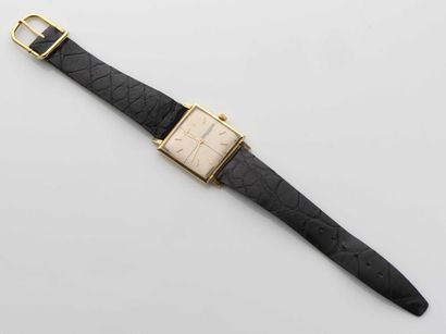 null 216 Montre-bracelet d’homme mécanique en or jaune 18 K (750) à boîtier carré,...