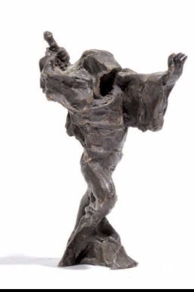null 340 : Apparition à la hache. Sculpture en bronze représentant un personnage...