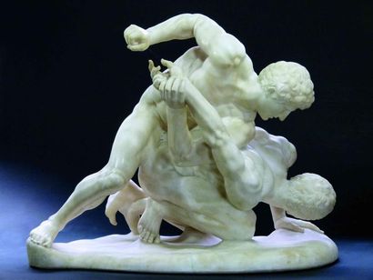 null 38 Ecole Française XIXème siècle Les Lutteurs. Groupe en marbre blanc sculpté...