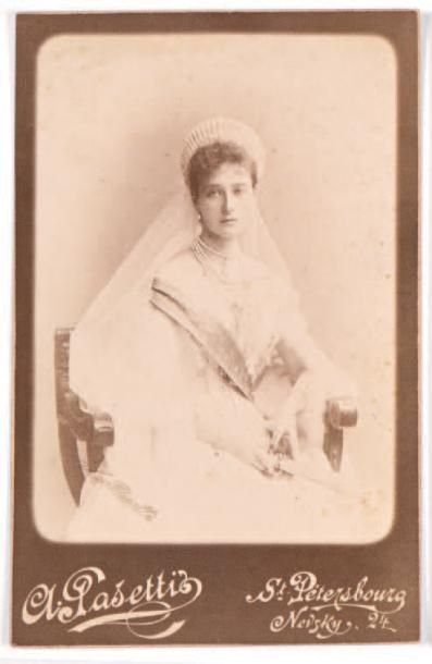 null L'imperatrice Alexandra Feodorovna.
A. Pasetti, Saint-Petersbourg. 16 x 10,3...