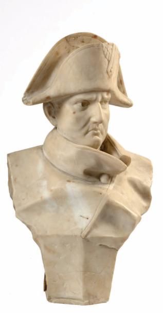 null Portrait de Napoléon Bonaparte après la Bérézina (1812).
Buste en marbre, signé...
