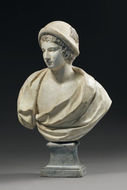 null Ecole française ou italienne du XVIIIe siècle " Mercure " Buste en marbre blanc,...