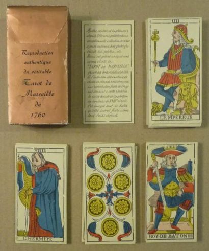 null Reproduction authentique du véritable Tarot de Marseille. Réalisé par la Maison...