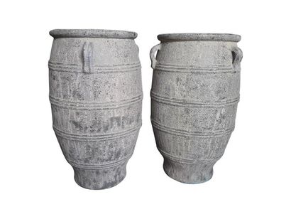 null Deux pots blancs
Céramique
100cm
55cm
55cm
