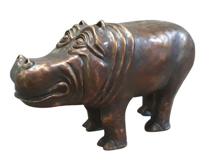 null Hippopotame
Carton
56cm
87cm
37cm
