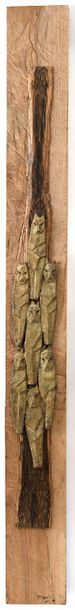 null LA VARANDE Marie (XXe-XXIe siècle) Les chauves-souris Bronze sur bois. Hauteur...
