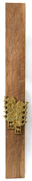 null LA VARANDE Marie (XXe-XXIe siècle) Dix dromadaires Bronze sur bois. Hauteur...
