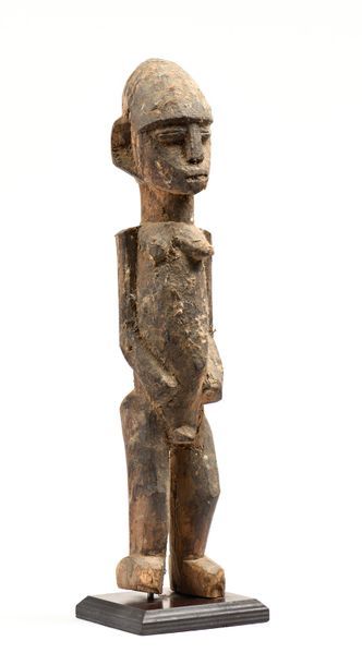 null Statue Bateba Lobi, Brukina Fasso : figure masculine, Bois dur, belle patine...