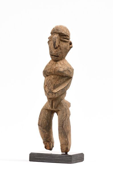 null Statue Lobi Burkina Fasso : Statue féminine en bois , patine crouteuse, ancienne...