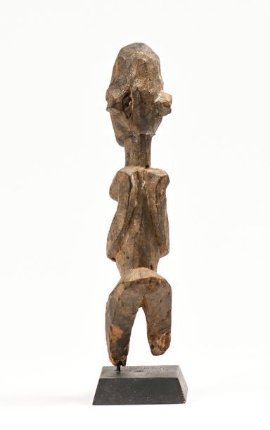 null Statue Lobi Burkina Fasso : personnage en bois patine crouteuse , ancienne érosion...