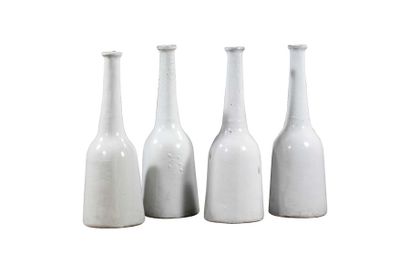 null Six bouteilles blanches Céramique H 94 x L 35 x l 35 cm