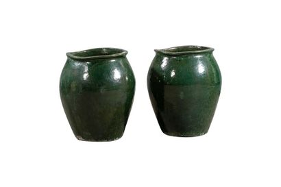 null Deux pots verts Céramique H 60 x L 50 x l 50 cm