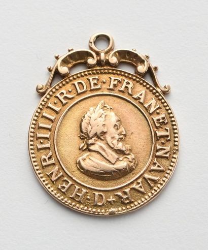 null Médaille en or jaune 18K 750‰, au profil d'Henri IV, sans bélière. Diamètre...
