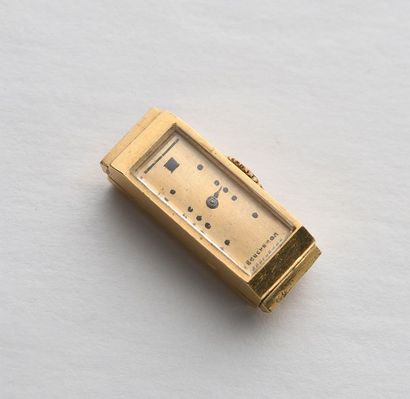 null BOUCHERON Boîte de montre pour dame en or jaune 18K 750‰, de forme rectangulaire,...