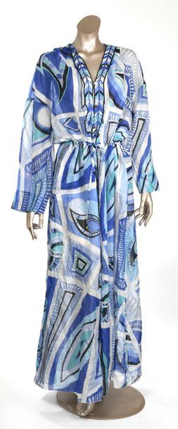 null Emilio PUCCI : lot comprenant une tunique en coton et soie bleu, manches longues,...