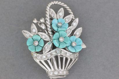 null Broche panier fleuri en or 18K (750‰) enrichie de fleurs en turquoise et de...