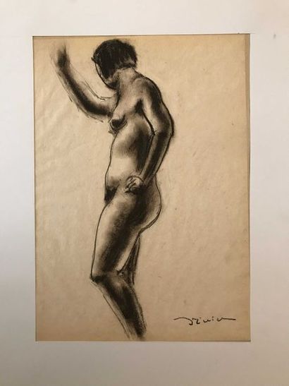 null Léon Ernest DRIVIER Etude d’une femme nue de profil Fusain sur papier 25,4 x...