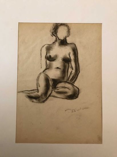 null Léon Ernest DRIVIER Etude d’une femme de face assise Fusain sur papier 26 x...